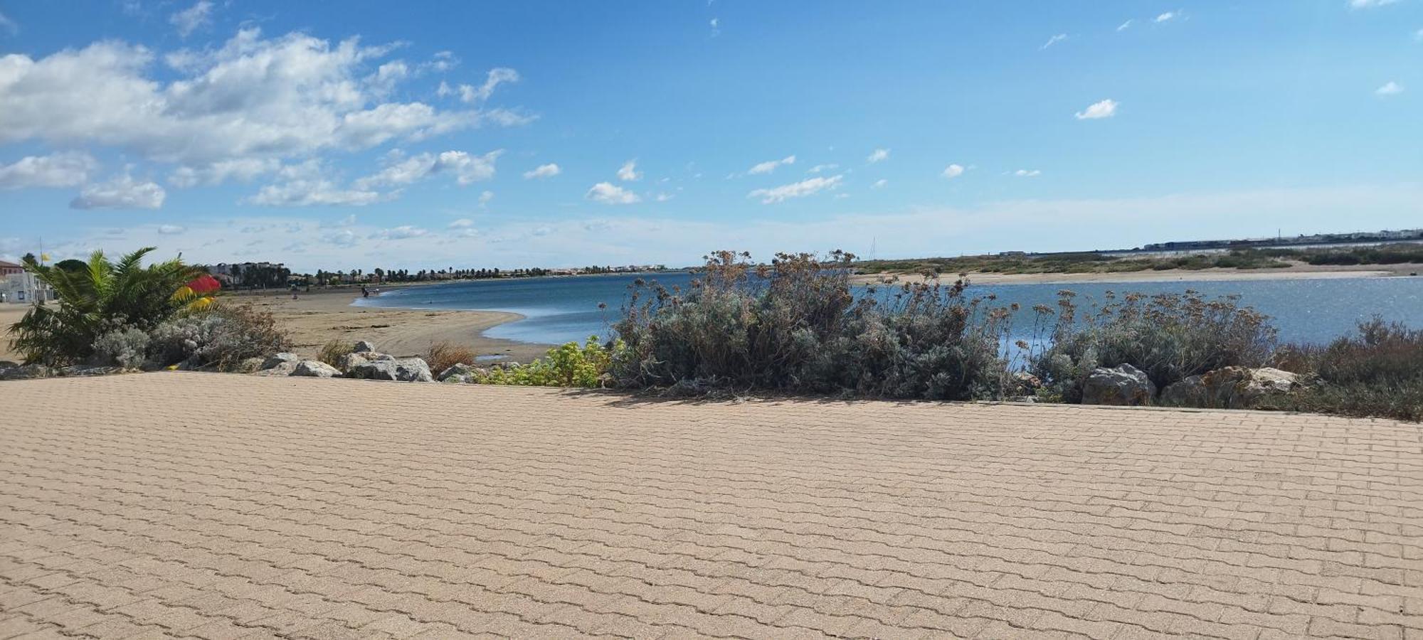 Joli Appartement Avec Grande Et Belle Terrasse, Au Pied De La Plage Du Grazel! Gruissan Exteriér fotografie